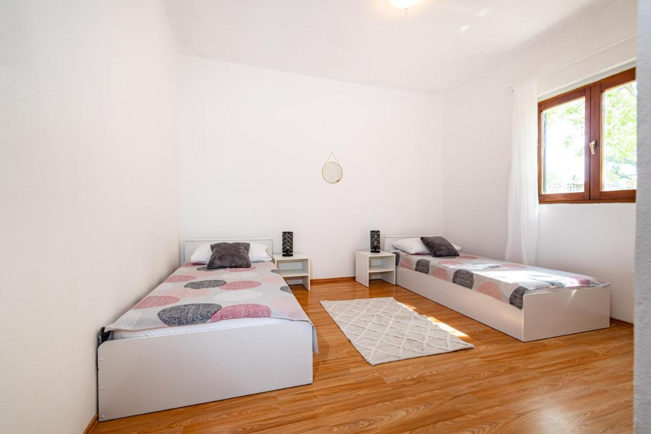 Apartment Marija Novigrad  Exterior foto